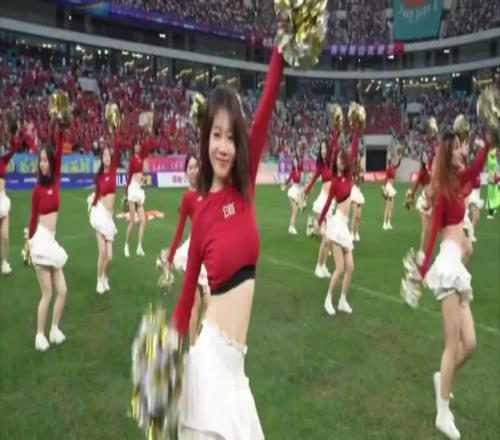 中场休息有加餐,网友:“苏超”吸引球迷的不仅仅是比赛本身