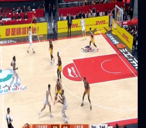 26歲廣西球王，在質(zhì)疑聲中成為本土得分王