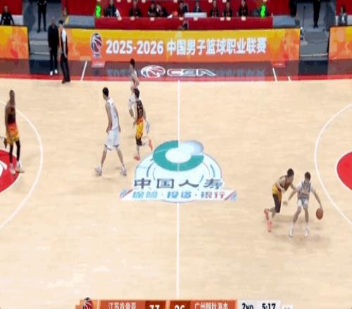 26歲廣西球王，在質(zhì)疑聲中成為本土得分王