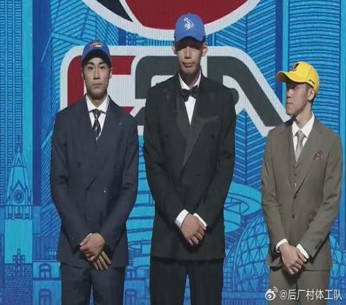 26歲廣西球王，在質(zhì)疑聲中成為本土得分王