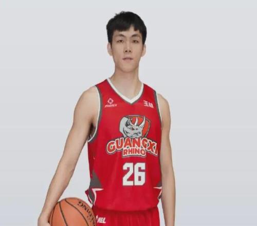 26歲廣西球王，在質(zhì)疑聲中成為本土得分王