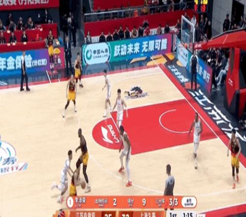 26歲廣西球王，在質(zhì)疑聲中成為本土得分王