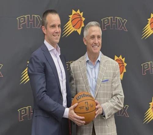 三巨頭走了倆，聯(lián)盟笑柄卻起飛了