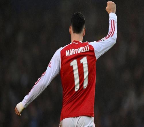 只差一場，馬丁內(nèi)利將打破巴西球員歐冠連場進(jìn)球紀(jì)錄