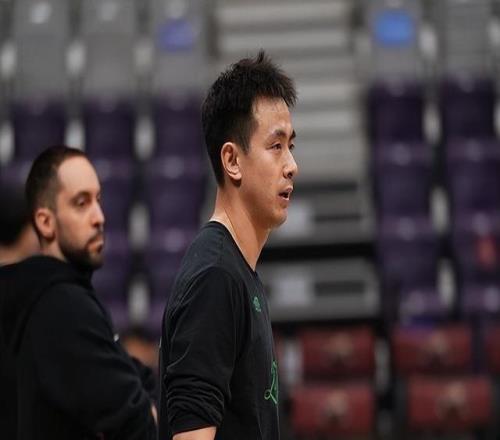 全運(yùn)會(huì)拉傷休戰(zhàn)超1個(gè)月！遼寧男籃官宣：趙繼偉已通過(guò)體能補(bǔ)測(cè)