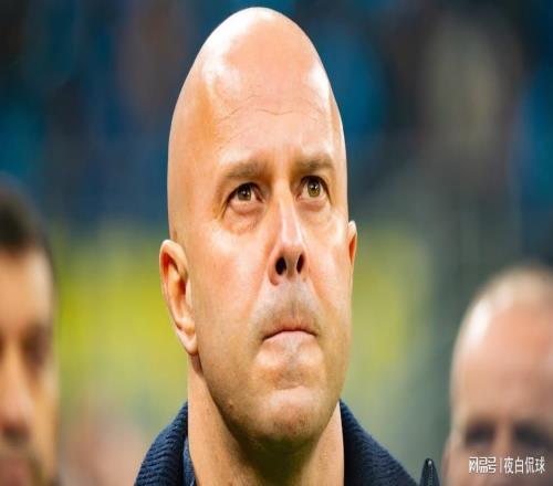 重磅報(bào)價(jià)！利物浦4300萬(wàn)英鎊求購(gòu)“歐洲頂級(jí)天才”，急補(bǔ)中衛(wèi)缺口