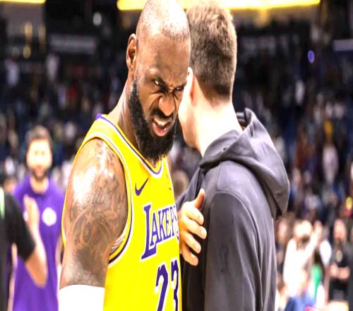 13勝0負(fù)，聯(lián)盟第1！全聯(lián)盟都認(rèn)為你要退役，你卻天神下凡屢創(chuàng)神跡