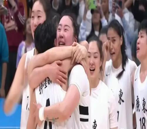 全運(yùn)會(huì)廣東女籃奪冠CBA俱樂部杯賽再現(xiàn)遼粵大戰(zhàn)