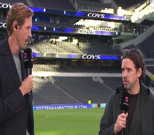 哈格里夫斯：姆伯莫的表現(xiàn)讓我想起薩拉赫，在禁區(qū)附近拿球很從容