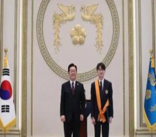 金正均：李相赫獲授青龍章我也感到無比榮幸，希望相赫永遠健康幸福
