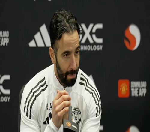 阿莫林曝曼聯(lián)冬窗買(mǎi)人計劃！首選目標難簽，考察一人卻看中其隊友