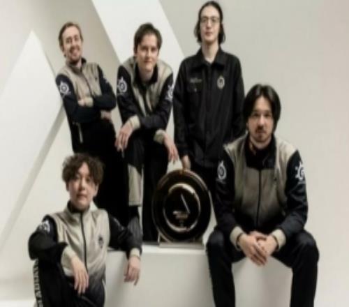 國(guó)外媒體人爆料：GG疑似起訴其之前的DOTA2團(tuán)隊(duì)