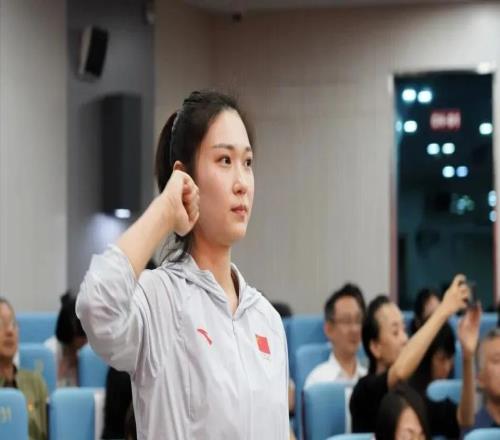 恭喜！中國女排又一30歲世界冠軍當大學(xué)老師：全運會(huì )成最后一舞