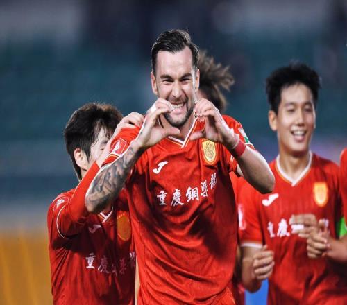 時隔4年！重慶足球重返中超！廣州豹取勝仍飲恨，廣西平果降級