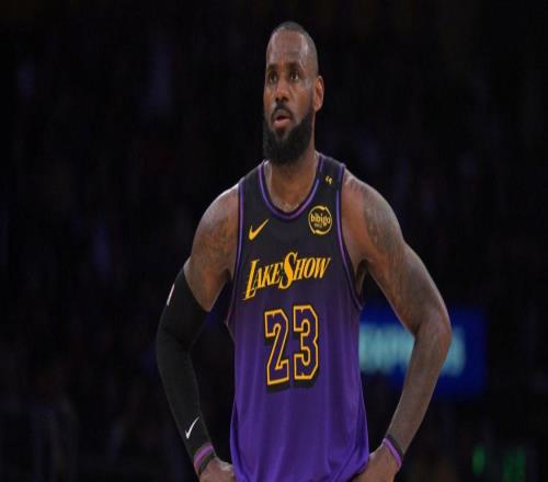 時代落幕！詹姆斯已達17場缺陣上限，21年紀錄恐將終結(jié)