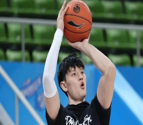 山東半場(chǎng)險(xiǎn)勝北京！珀塞爾+2本土齊爆，北京雙外轟26分，替補(bǔ)掛0