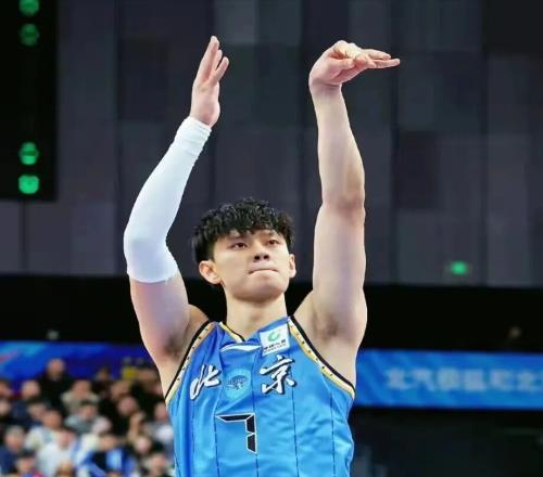 3分惜敗廣廈！首鋼暴露兩個(gè)不爭(zhēng)事實(shí)、一個(gè)不可思議和調(diào)整磨合點(diǎn)