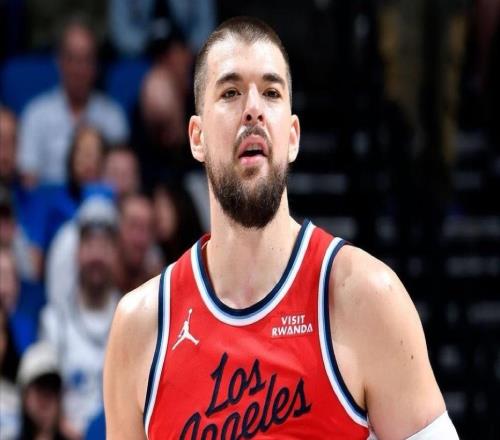 慘！祖巴茨復出，快船隊輸球！核心輪換又受傷！被50分的他打爆了