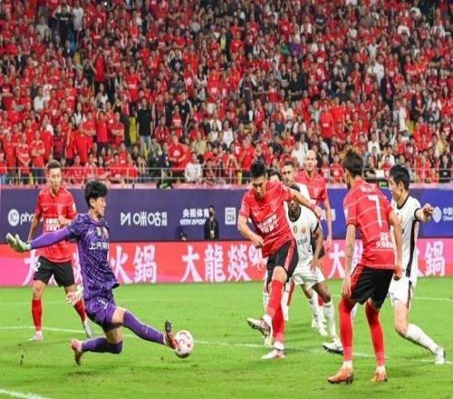 中超城頭變幻大王旗：國安竟以0比6輸山東泰山，成都蓉城戰(zhàn)勝海港后登頂