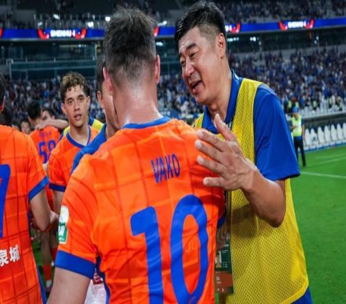 強強對話11球2助！卡扎榮膺中超最佳無可爭議或已成功續(xù)約泰山