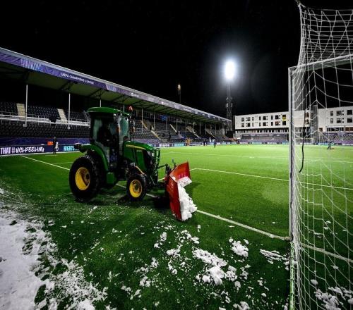 曼晚：曼城將提前前往挪威訓練，以適應主隊球場的人工草地