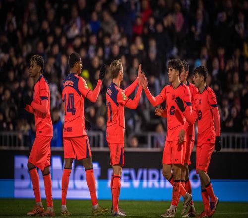 每體：巴薩希望在中衛(wèi)位置上復(fù)制拉什福德模式，嘗試租借球員