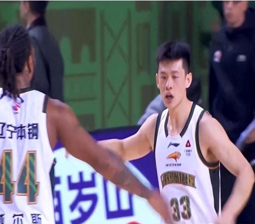 遼籃勝同曦，球迷并不滿意，向楊鳴主教練提出了許多中肯的建議