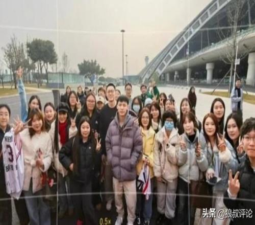 2周獲77萬票逼近去年總獲票！徐杰有望力壓男籃現(xiàn)役國手蟬聯(lián)票王