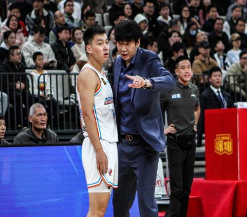 陳培東如何從未來(lái)之星淪為邊緣球員與兩任主教練有直接關(guān)系