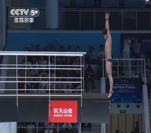 跳水世界杯總決賽男子10米臺(tái)：朱子峰獲得金牌，程子龍亞軍