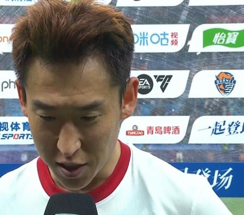 朴韬宇：上半场球队发挥还不错，下半场因更换阵型输掉比赛