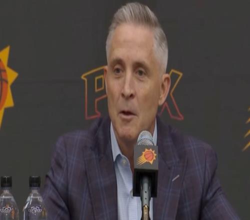 队记：太阳新GM承认自己晋升是靠关系没有NBA履历&总经理经验