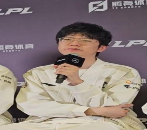 兵來將擋水來土掩！Jiejie：誰來打誰沒在怕的！