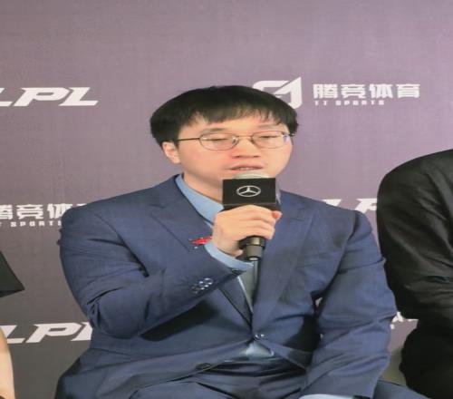 國一教的格局！Tabe教練：我大的愿景是LPL的兩支隊(duì)伍有一支奪冠