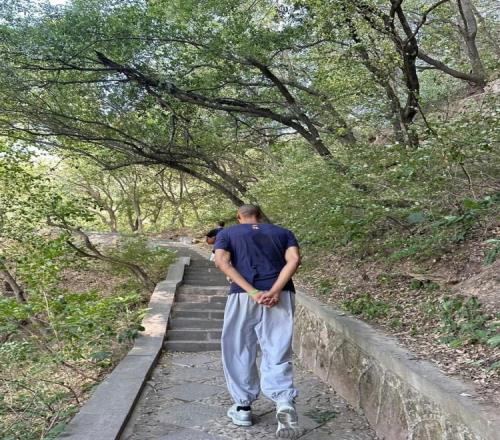10天閉關修行！馬刺官博：文班的少林寺修行接近尾聲了