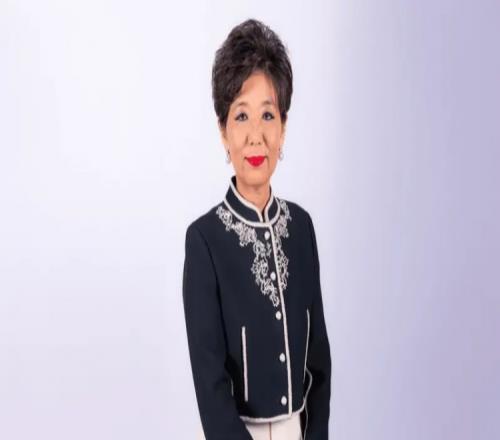 官方：里昂老板已辭去董事會職務(wù)，球隊任命新主席米歇爾康