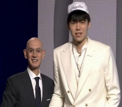 庫里38分勇士被開拓者雙殺，楊瀚森苦等球隊擺爛