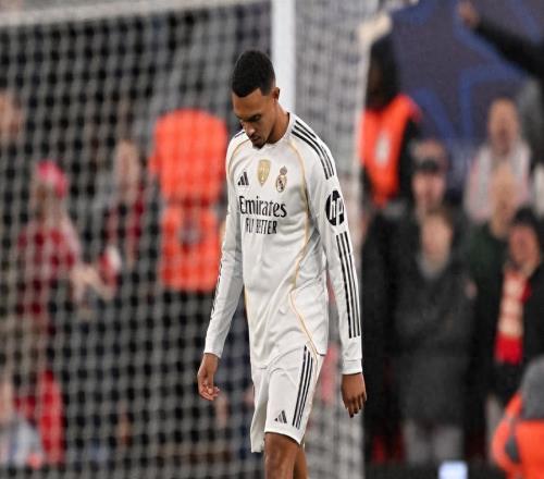 重返安菲爾德被狂噓：想拿下金球獎(jiǎng)的阿諾德，“必承其重”