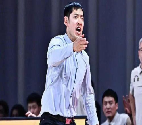 賽場(chǎng)直擊戰神歸位得分過(guò)百勝利收官2025