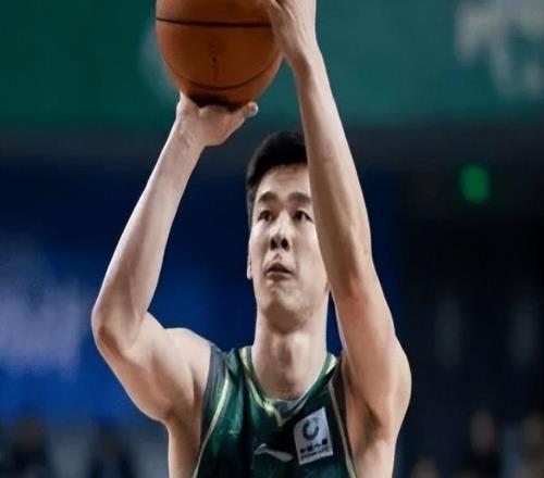 31分11助！郭昊文打成小外！過(guò)半場(chǎng)就包夾，提升明顯也確實(shí)累！