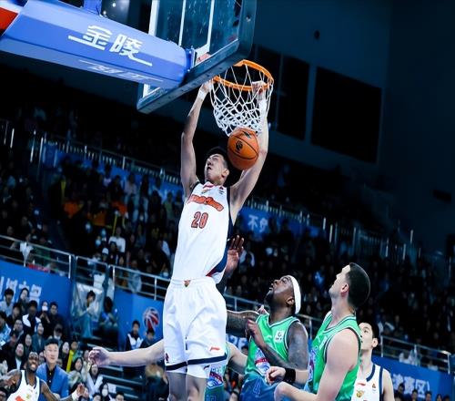 廣東隊豪取八連勝，前綠軍悍將的存在，讓“廣東克星”徹底啞火