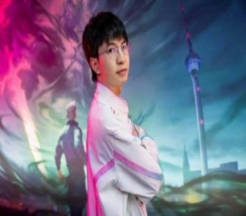 豆瓣網(wǎng)友爆料：WBG.elk已確定上單還是zikaTian續(xù)約但會休息