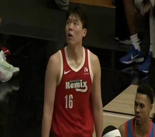 楊瀚森22分7板3助2帽，得分創(chuàng)新高！撕裂之城混音12399大勝俄克拉荷馬城藍