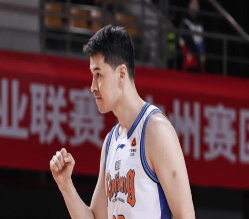 輸廣州發(fā)布會！姜正秀與伊福不滿首節(jié)挖坑，期許跳球就匹配強度！