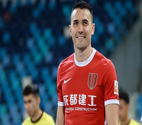 目標(biāo)明確！海港敲定3大后衛(wèi)后，要強(qiáng)挖中超第一鐵腰，強(qiáng)徐新十倍