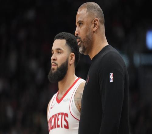 22勝11負(fù)！火箭主控變雞肋后場(chǎng)雙核崛起，現(xiàn)在交易范喬丹正當(dāng)時(shí)