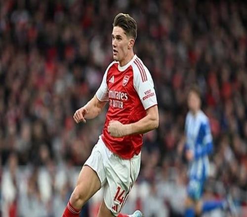 萊因克爾：哲凱賴什預(yù)判傳中球落點(diǎn)有問題，他應(yīng)該向勒溫學(xué)習(xí)