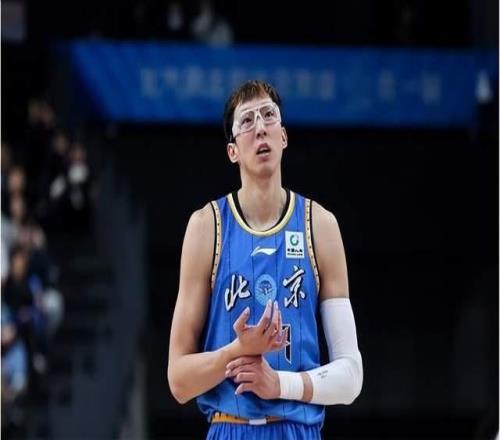 北京險勝江蘇依然凸顯隱患，被許利民批評的兩大球星，依舊很低迷