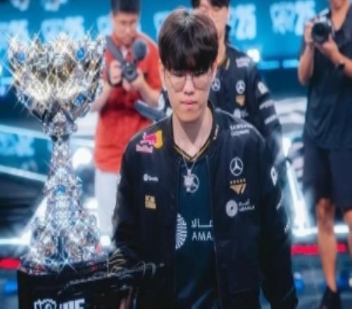 Oner：蒙多第二件我原本要出綠甲，教練讓我出無終恨意