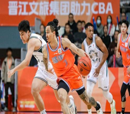 北京男籃傷兵滿營慘敗上海浙江、深圳絕殺與反絕殺天津4連勝